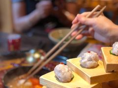 -渝大狮毛肚老火锅(遂宁万达店)