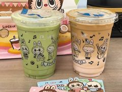 -瑞幸咖啡(沃尔玛华侨城店)