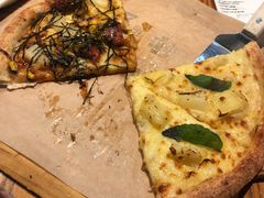 -乐凯撒披萨(东方新世界店)