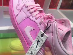 -NIKE品牌体验店(南京东路店)