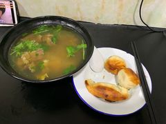 -舒蔡记生煎菜饭(云南中路店)