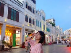 -海口骑楼小吃街