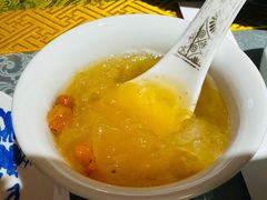 银耳羹-满乡小馆