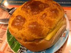 招牌菠萝包-金华冰厅