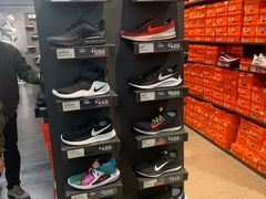 -NIKE上海青浦优选体验店