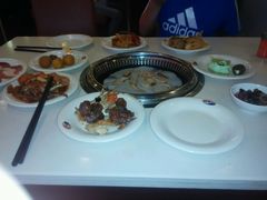 -北京汉丽轩海鲜烤肉自助火锅一体(中百店)