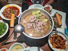 -全牛匠·乐山跷脚牛肉(西单华威约饭街店)