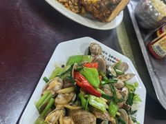 -岛中岛·海鲜大排档·万宁老字号(东澳店)