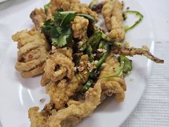 椒盐鲜鱿-新陶陶酒家
