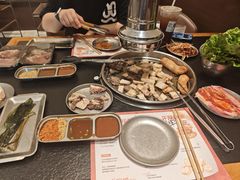 -炽城·烤肉名家(鸿达中央广场店)