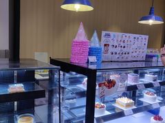 -巴黎贝甜(大宁国际商业广场店)