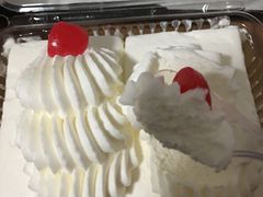 -红宝石·鲜奶小方·海派西点房(南翔店)
