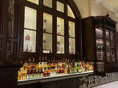 -LONG BAR 廊吧(外滩华尔道夫酒店)