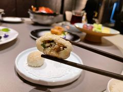 烧饼-皇朝会.经典传统粤菜(外滩店)