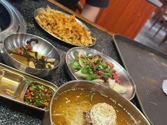 -红泥小火炉·东北泥炉烤肉(天一旗舰店)