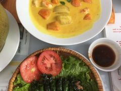 -Lanterns Vietnamese Restaurant