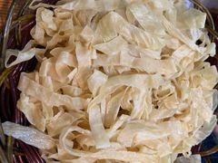 -三里屯土灶炖公鸡地锅鸡(江东店)