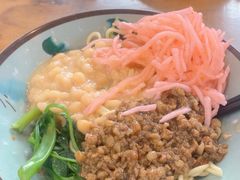 -阿依娘镇店豌杂面(三峡广场店)