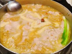 -老来福·非遗酸汤兔(凯旋路店)