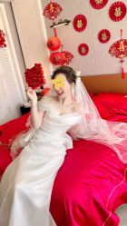 -莫小姐婚纱