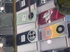 -修卜凡二手严选店·手机维修·回收租赁(川沙地铁站店)