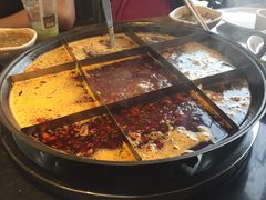 -纸盐河码头火锅(十八梯店)