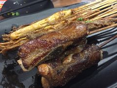 -陈员外正宗夹江烧烤(广福路店)