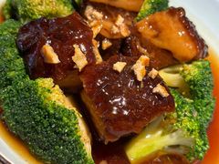 红酒红烧肉-万重锦·人文川菜馆(骡马市店)