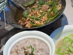 -费大厨辣椒炒肉(黄兴中心广场店)