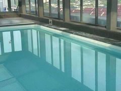 -游乐美游泳培训俱乐部(宝山顾村店)