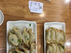 -小姜锅贴(凤凰街店)