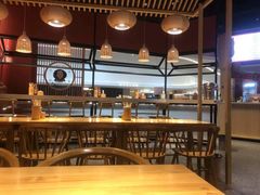 大堂-八二小区抄手(龙湖上城天街店)