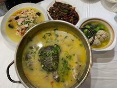 精品一网拉尽-溱湖八鲜菜馆