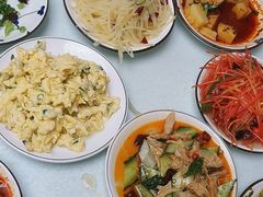 -秦扬居特色菜馆(上王村)
