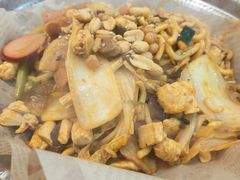 -红渡小香·牛肉麻辣香锅(车站南路店)