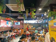 大堂-乐山烧烤·罗田吊锅·小龙虾(航天兴隆国际店)