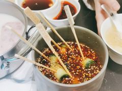 -红鼎豆捞·非遗鲍皇汤火锅(宝丰路店)