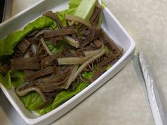 -尚品海鲜肥牛自助火锅(湖明店)