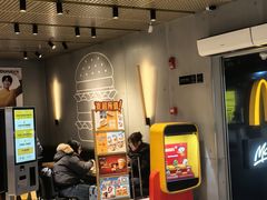 -麦当劳(中山公园龙之梦店)