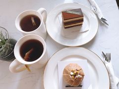 -Fridi Patisserie Cafe