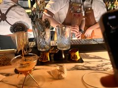 -OZONE 顶楼酒吧(香港丽思卡尔顿酒店)
