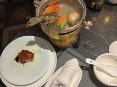 -半岛翡丽海鲜自助餐厅(观风亭店)