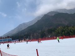 -大别山南武当滑雪场