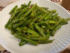 -老三样·旧食新味(绿地店)