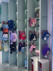 -国际蓝孩(万象天地店)