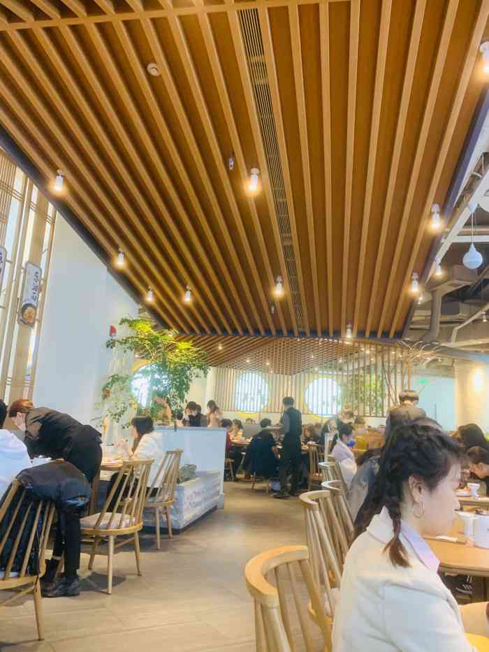 杭小点·点心葱油面(柏威年店)-"杭小点在大连的热