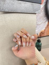 -隅日式美甲美睫專門店