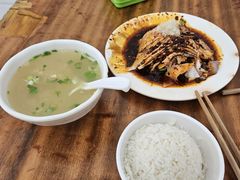 蒜泥白肉-温记府廟豆汤饭·始于1955年(海椒店)
