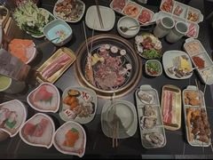 -梨花甄选自助烤肉(小寨原力场店)