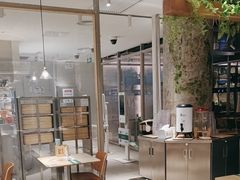 -老乡鸡(上海白玉兰广场店)